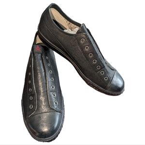 NWOT John Varvatos BootLeg Low Top Laceless Leather Sneakers, Size 12, All Black